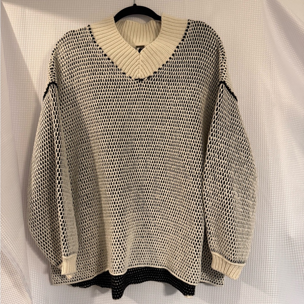 Free People Maisie Oversized Sweater - M